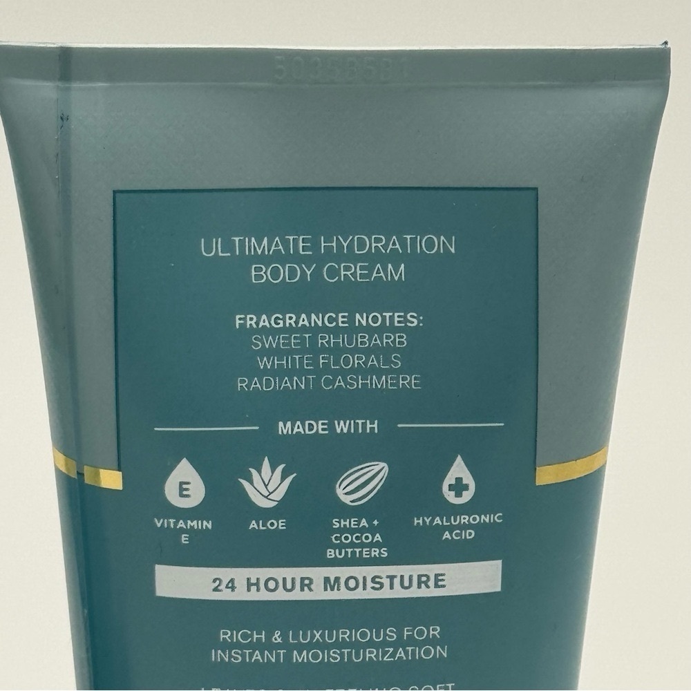 Bath and Body Works Imperfect Beauty Luxury Body Care Gift Set NWT - Picture 5 of 5